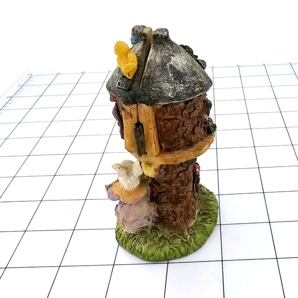 Vintage Easter Bunny Rabbit Tree Treehouse Figurine Sculpture Spring 4-Inch - Picture 2 of 5